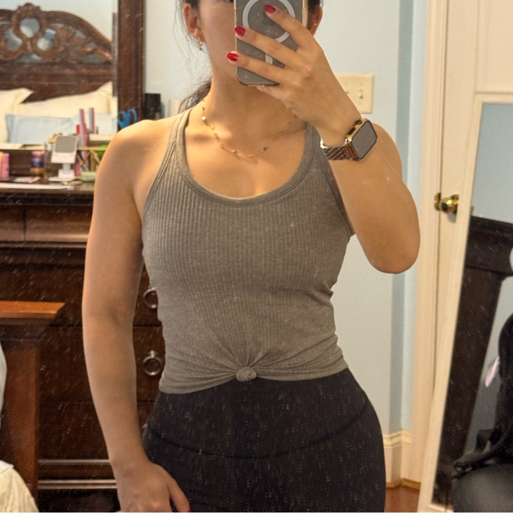 Lululemon ebb to street tank rover size 4